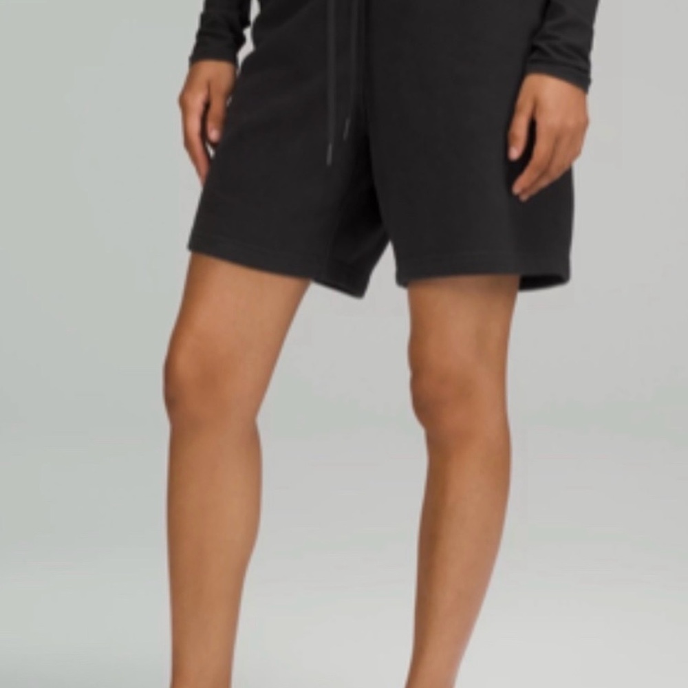 Lululemon Athletica Loungeful 7” High Rise Short - Picture 2 of 8
